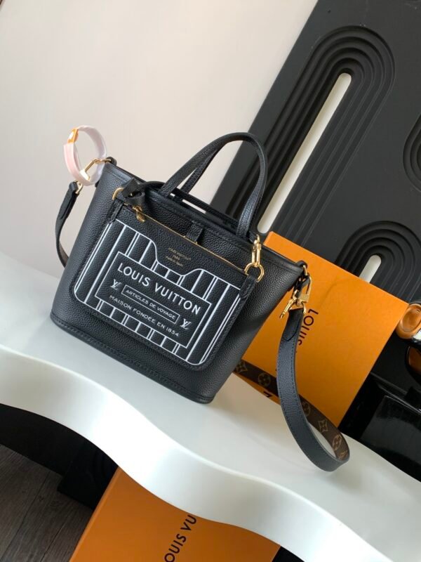 Louis Vuitton bags/Black - Image 3