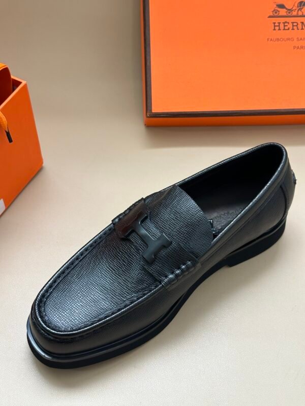 High quality Hermès leather shoes - Image 5
