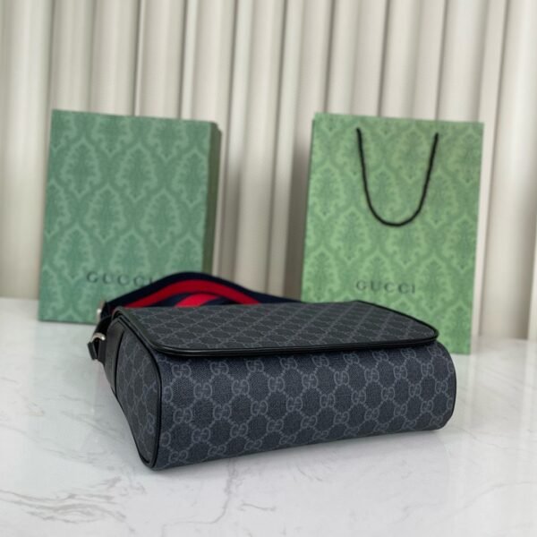 Gucci Crossbody Bag - Image 10