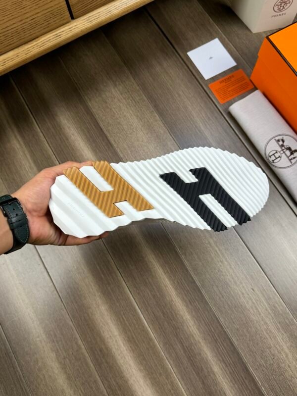 HERMES Sneakers - Image 4