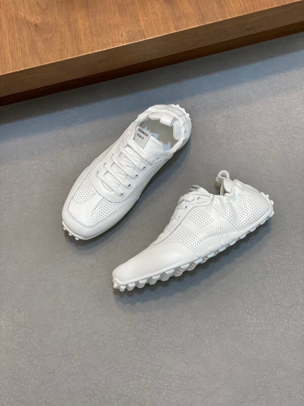 HERMES Sneakers - Image 8