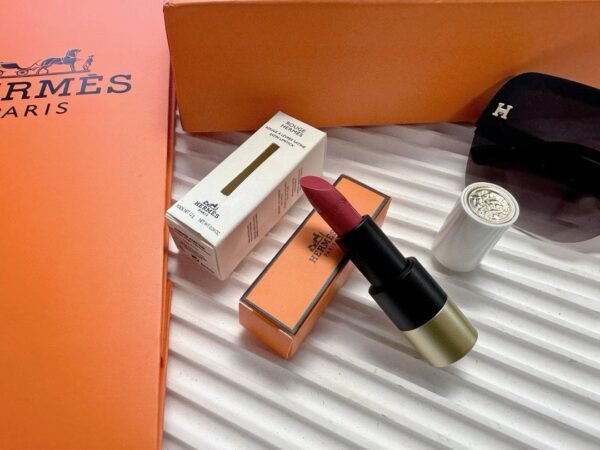 Hermes Eyewear 3-piece Gift Set - Image 9