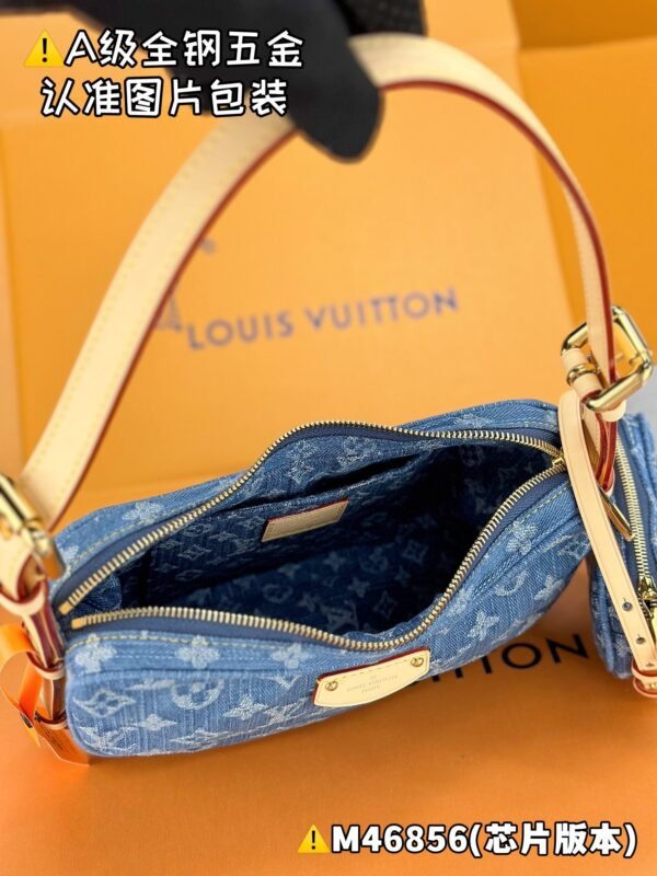 Louis Vuitton CROISSANT Medium Handbag - Image 10