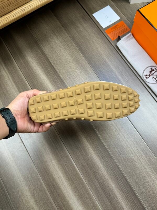 HERMES canvas shoes - Image 5