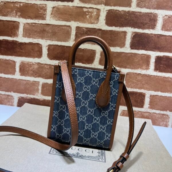 Gucci Handbag/Dark bule - Image 4