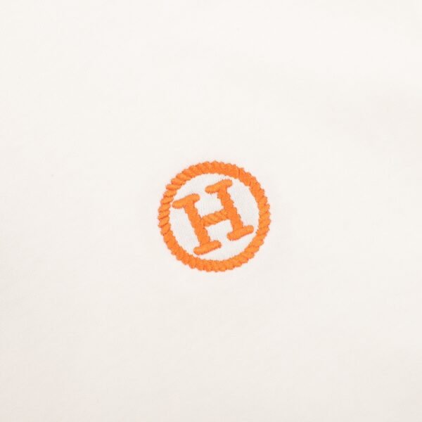 Hermes Hermes Small Label Embroidered Short Sleeve T-Shirt - Image 2