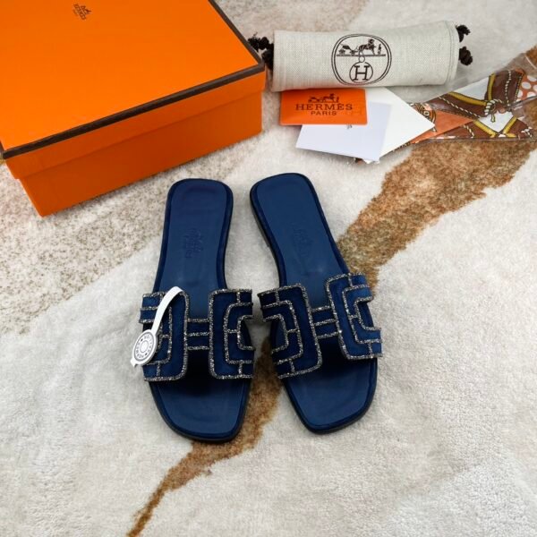 HERMES💥Official website synchronization new Gift random matching silk scarf - Image 6