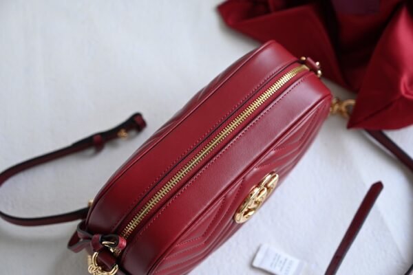 Gucci Marmont Small Quilted Shoulder Bag - Image 3