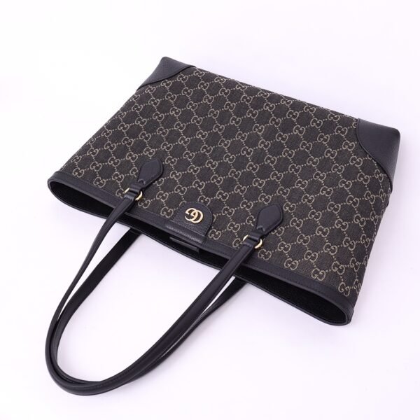 Gucci handbag - Image 9