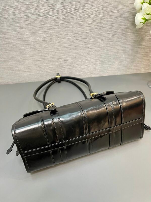 Prada Oil Wax Bag - Image 7