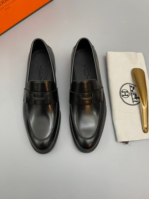 HERMÈS Hermes men's leather shoes - Image 3