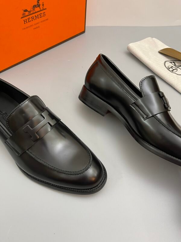 HERMÈS Hermes men's leather shoes - Image 4