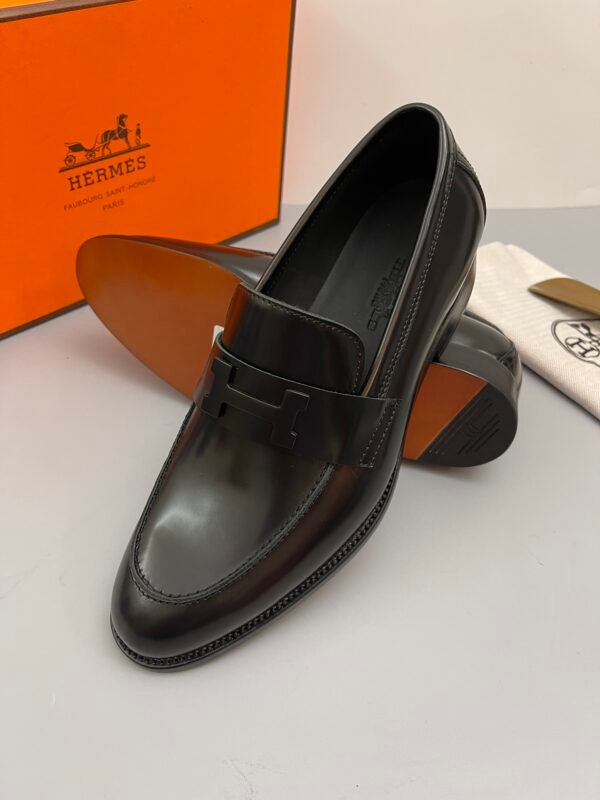 HERMÈS Hermes men's leather shoes - Image 8