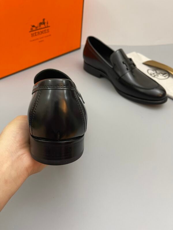 HERMÈS Hermes men's leather shoes - Image 2