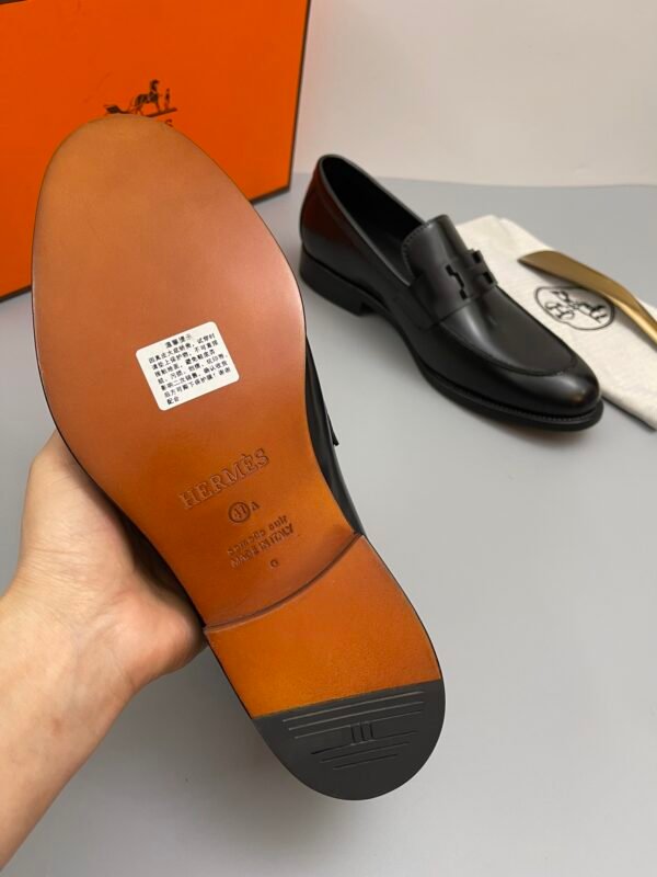 HERMÈS Hermes men's leather shoes - Image 6