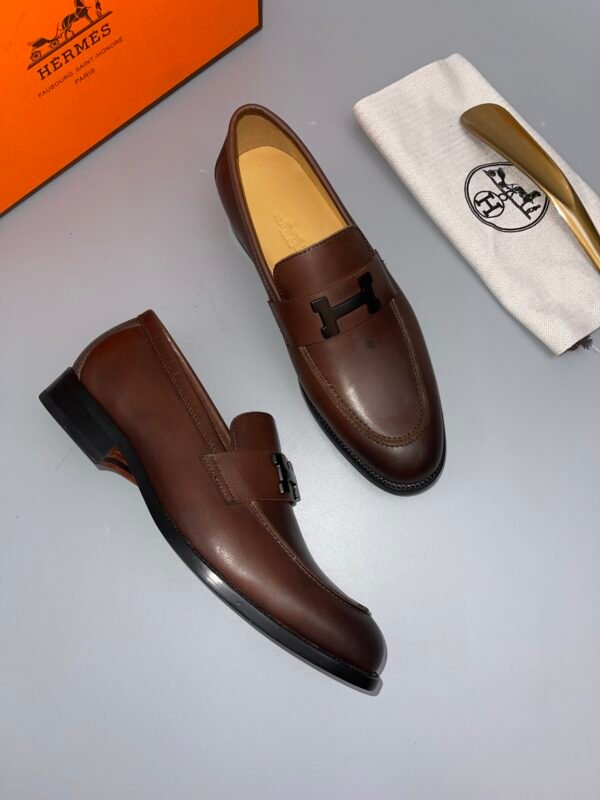 HERMÈS Hermes men's leather shoes - Image 6