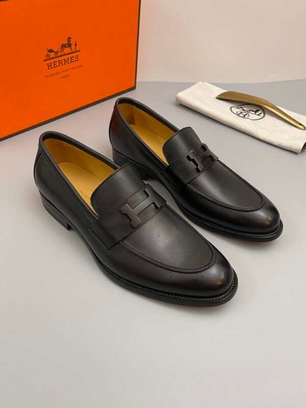HERMÈS Hermes men's leather shoes - Image 5