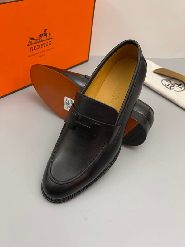 HERMÈS Hermes men's leather shoes - Image 2