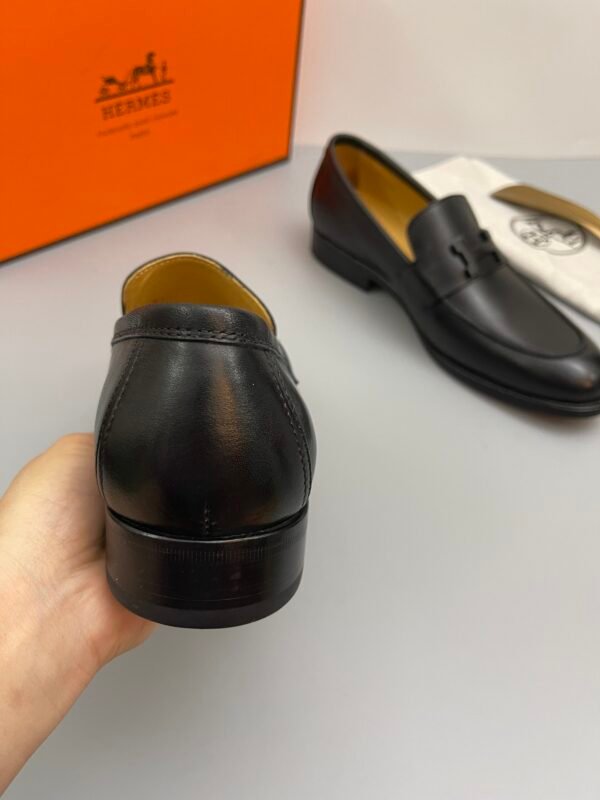 HERMÈS Hermes men's leather shoes - Image 6