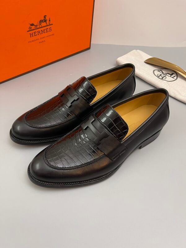 HERMÈS Hermes men's leather shoes - Image 5