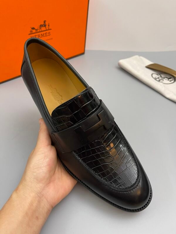 HERMÈS Hermes men's leather shoes - Image 2