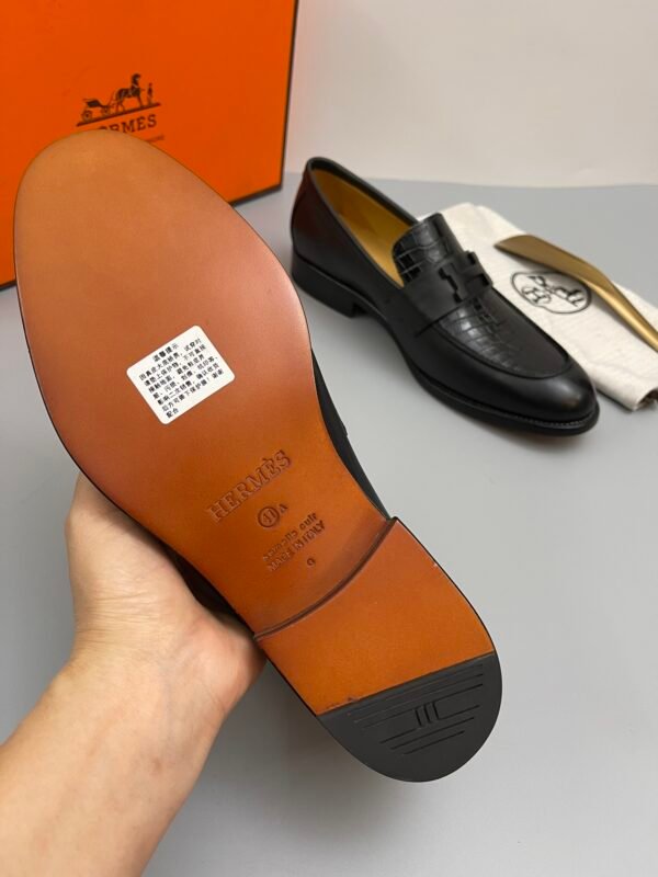 HERMÈS Hermes men's leather shoes - Image 10