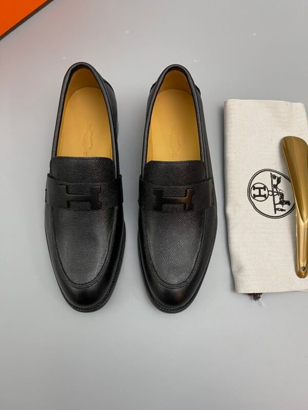 HERMÈS Hermes men's leather shoes - Image 4