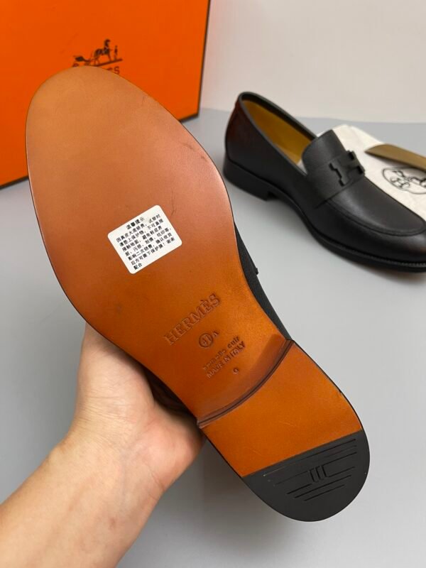 HERMÈS Hermes men's leather shoes - Image 8