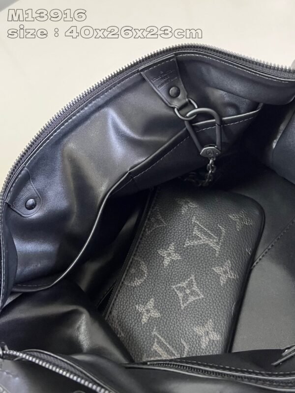Speedy P9 Bandoulière 40 Monogram Leather - Image 16