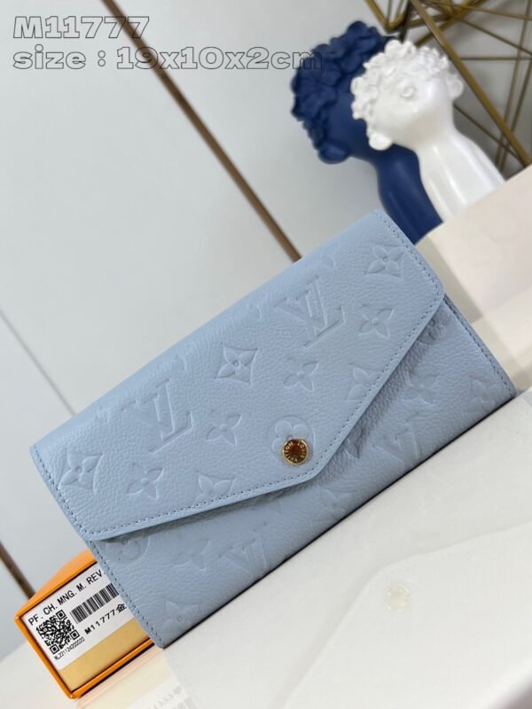 Louis Vuitton Ladies Money Clip