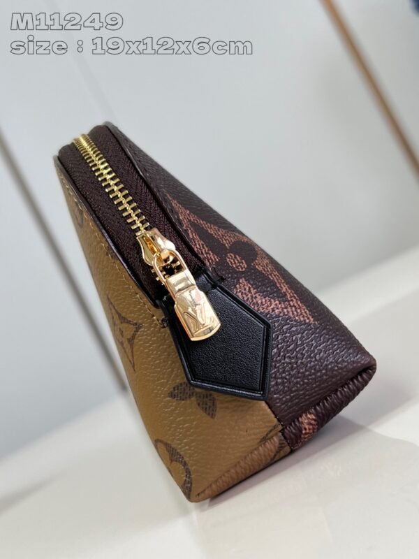 Pochette Cosmétique Small Cosmetic Bag - Image 4