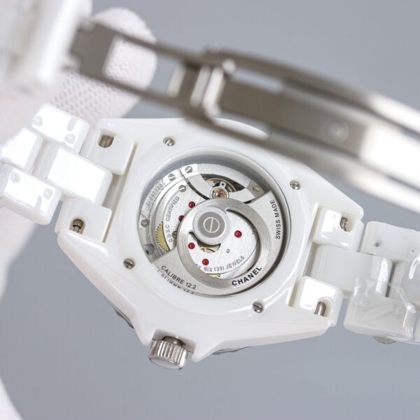 Chanel J12 33mm watch! - Image 10