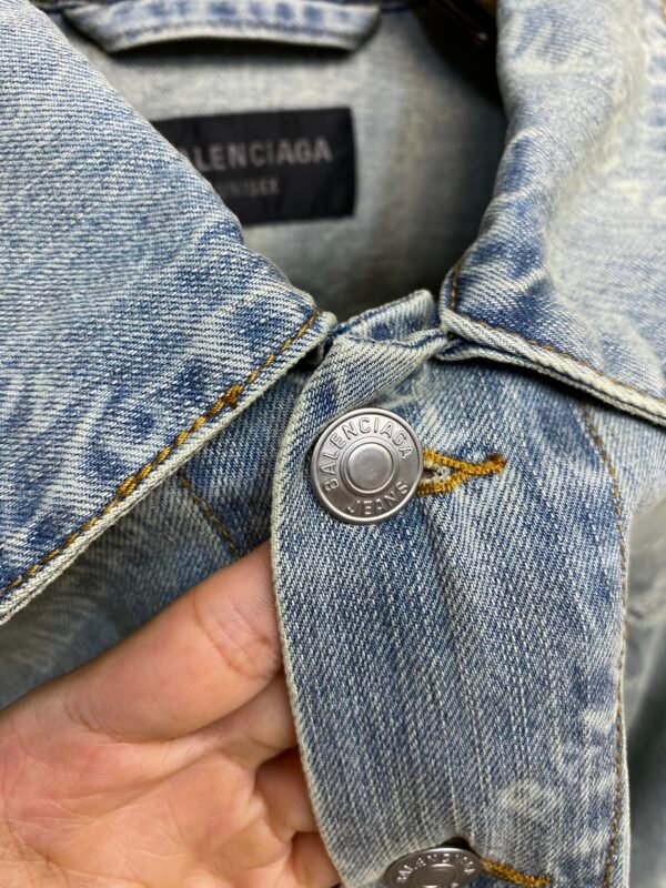 Balenciaga denim jacket with all-over prints - Image 7