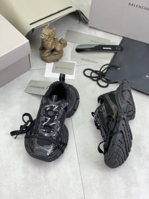 Balenciaga Nine Generation 23SS Newest Explosion 3XL Sneaker Collection - Image 4