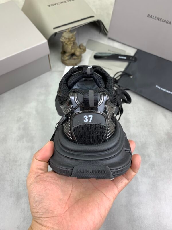 Balenciaga Nine Generation 23SS Newest Explosion 3XL Sneaker Collection - Image 9