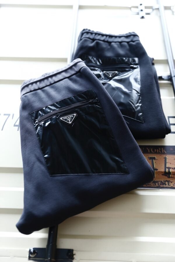 Prada. 2024 fall and winter new style! Fashionable and versatile men's elastic waist casual pants - Image 2