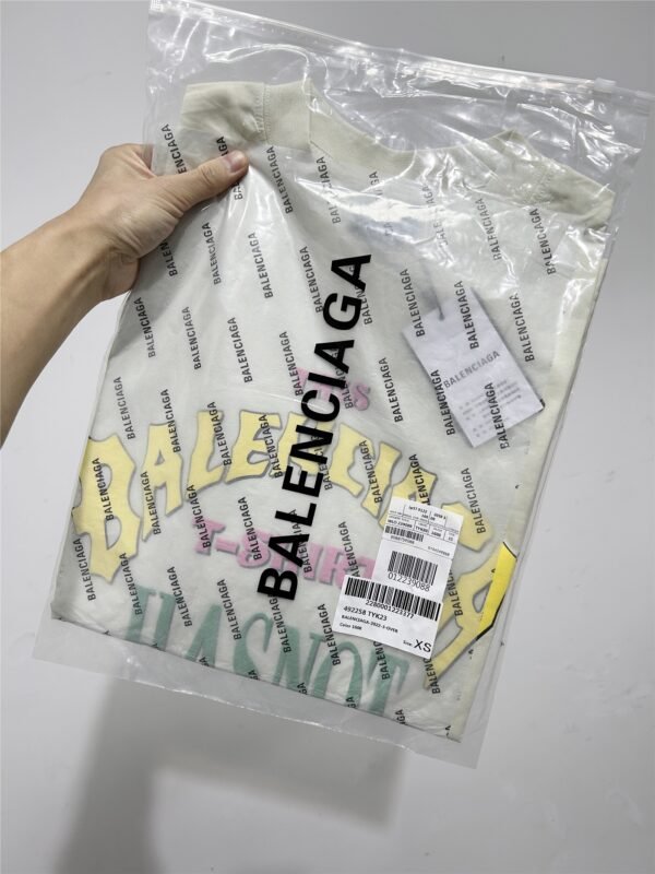 BALENCIAGA Men's and Women's Ink Splash Printed Letter Short Sleeve T-Shirt - Image 4