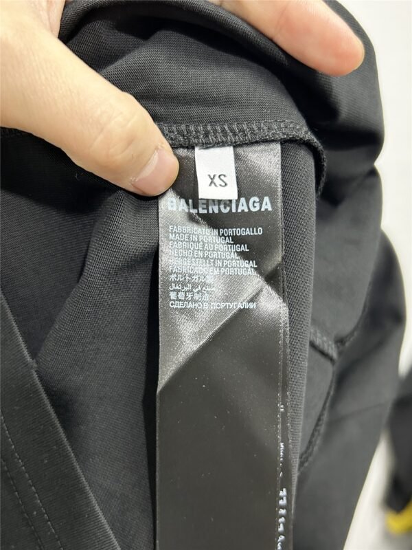 BALENCIAGA Men's and Women's Ink Splash Printed Letter Short Sleeve T-Shirt - Image 10