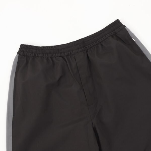 PRADA PRD 24FW nylon waterproof splicing pants - Image 7