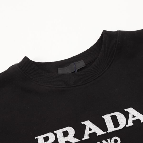 Prada 24Fw Toothbrush Embroidered Logo Casual Crew Neck Sweatshirt - Image 7