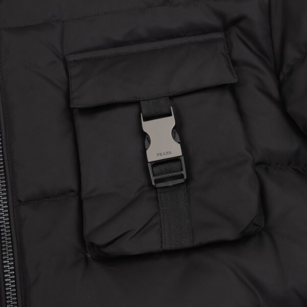 Prada Chest Pocket Lock Hooded Down Jacket On the version of the design as well as the material belongs to the pinnacle of the down jacket - Image 3
