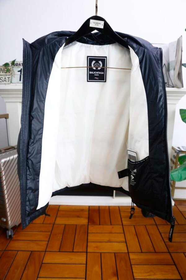 Balenciaga 2024 Fall and Winter New Fashion Down Jacket Coat - Image 4