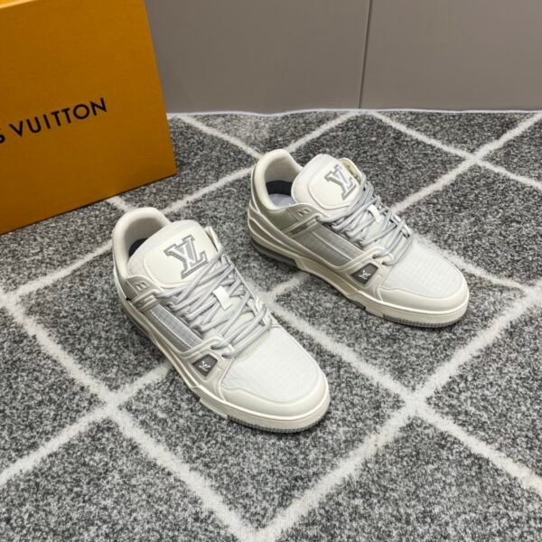Top Version LV-Louis Vuitton 2024 Runway New Sneakers - Image 10