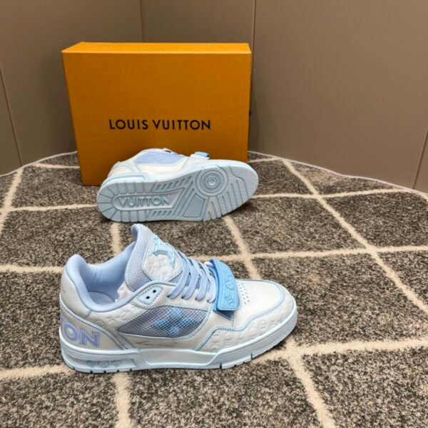 Top Version LV-Louis Vuitton 2024 Runway New Sneakers - Image 4