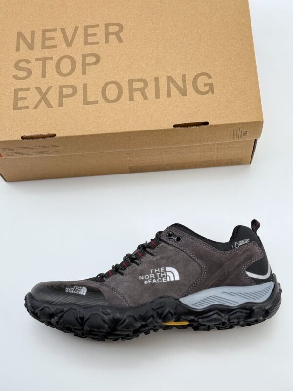 The North Face Outdoor Sports Casual Hiking Shoes Trail Hiking Shoes - Image 8