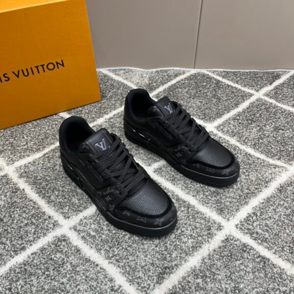 Top version LV-Louis Vuitton 2024 runway new sneakers - Image 9