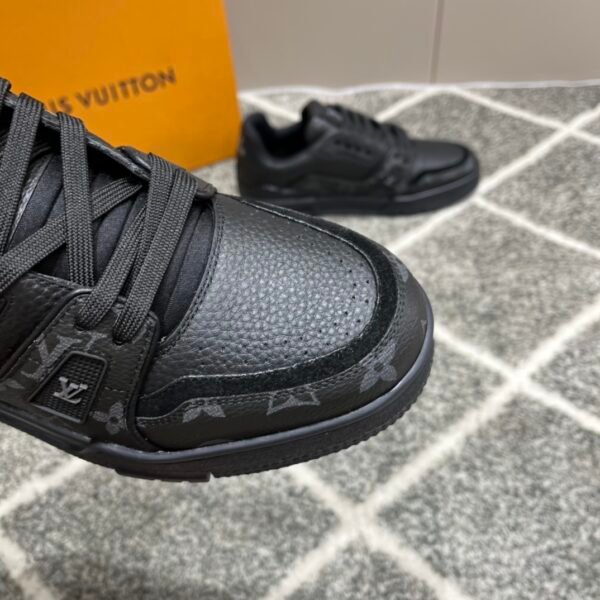 Top version LV-Louis Vuitton 2024 runway new sneakers - Image 4