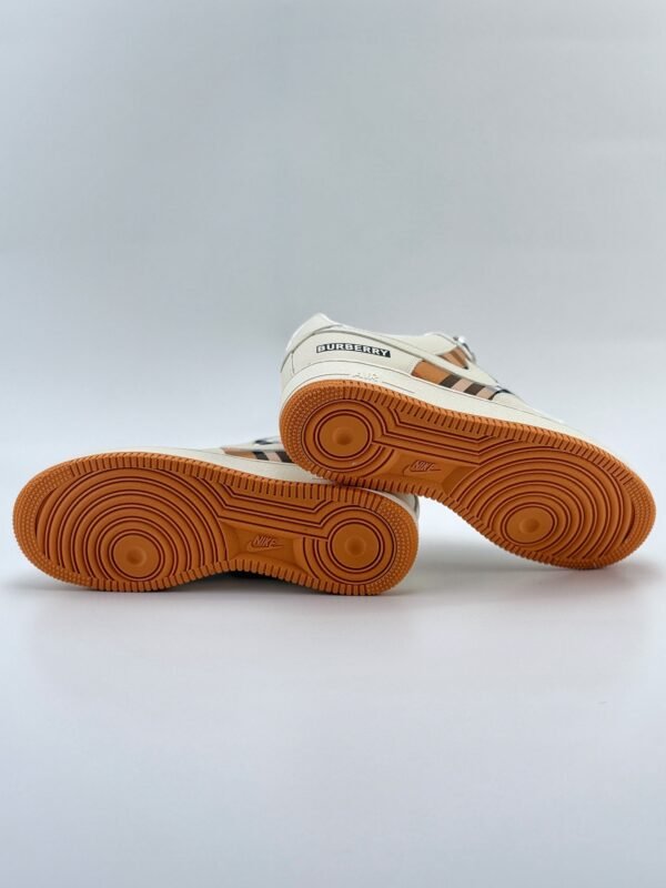 Nike Air Force 1 Low 07 x BURBERRY - Image 7
