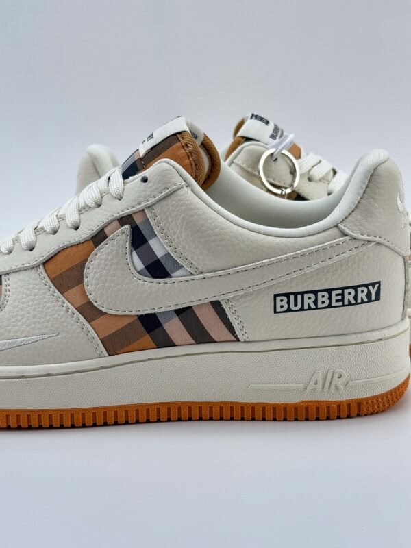 Nike Air Force 1 Low 07 x BURBERRY - Image 10