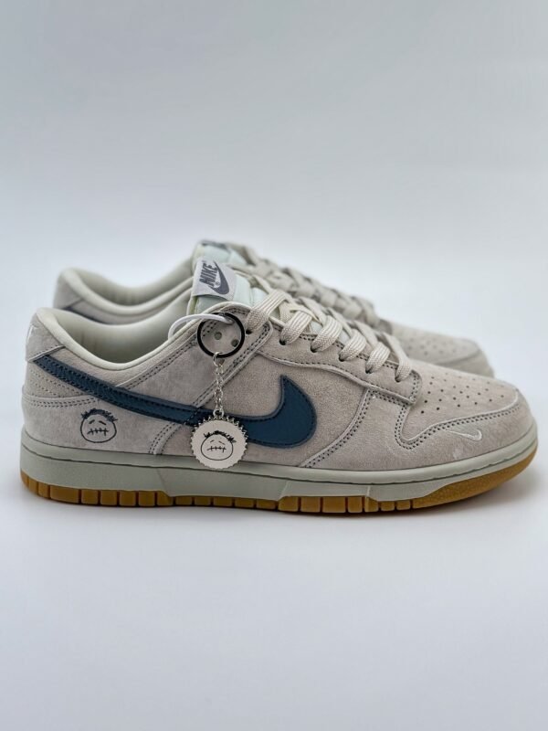 Nike SB Dunk Low x Travis Scott Flip Flop Grey Blue - Image 5